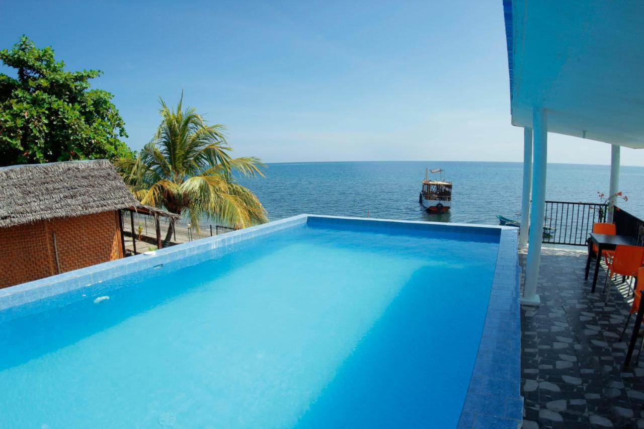 Fx72 Beach Resort Maumere Exteriér fotografie